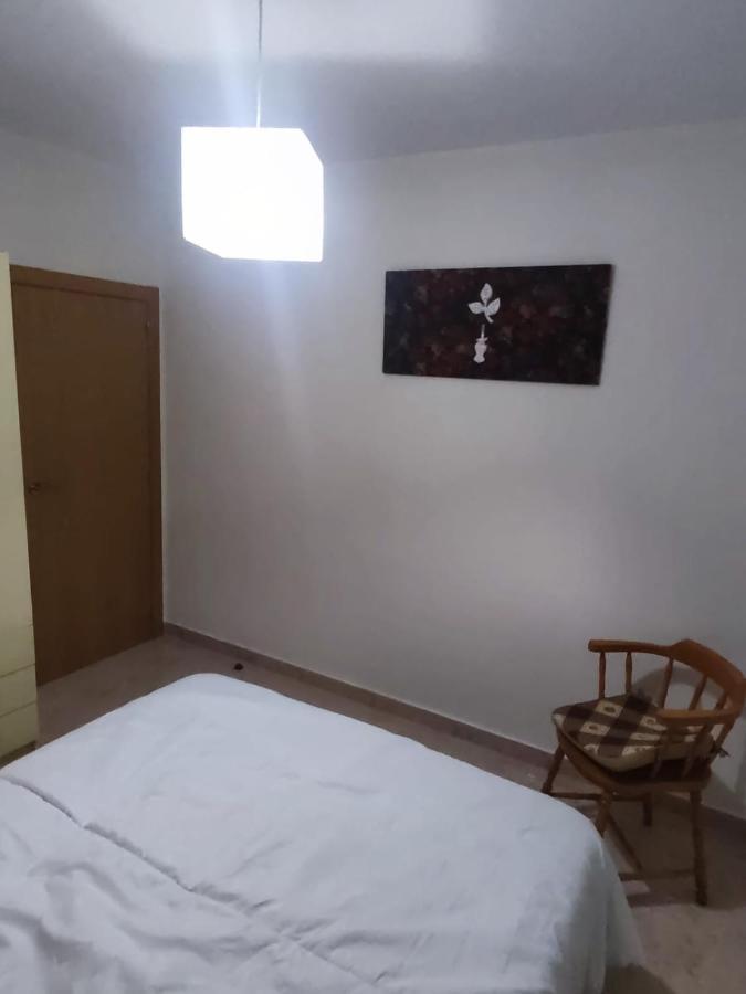 Piso Por Habitaciones En 기욘 외부 사진